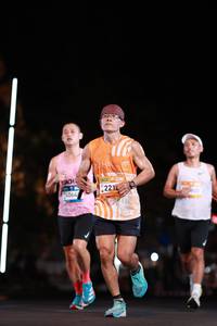 BIB: 7907, 2212
                            <button type="button" onclick="openModal(22925941)" class="btn btn-primary btn-sm float-right btn-popup" data-toggle="modal" data-target=".modal-high-quality">
                        <i class="fas fa-shopping-cart"></i> Add to Cart
                    </button>
                                            <button type="button" onclick="isThisMe(22925941, true)" class="btn btn-success btn-sm float-right btn-popup btn-isme hidden" data-toggle="tooltip" data-placement="bottom" title="นี่คือรูปของคุณใช่ไหม คลิกที่นี่เพื่อเอาเข้าอัลบั้ม">
                        <i class="fas fa-plus"></i> Add to album
                    </button>
                    <button type="button" onclick="isThisMe(22925941, false)" class="btn btn-warning btn-sm float-right btn-popup btn-isnotme hidden">
                        <i class="fas fa-ban"></i> Remove from album
                    </button>